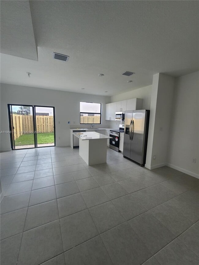 Photo - 23331 SW 128th Ave