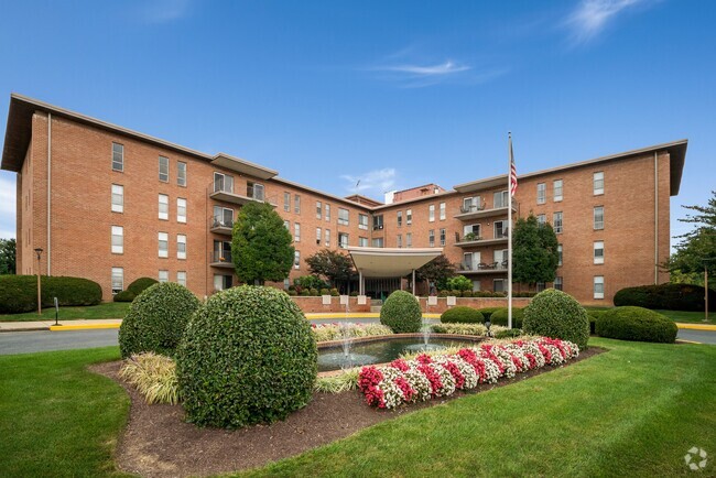 Building Photo - Brooklawn Apartments