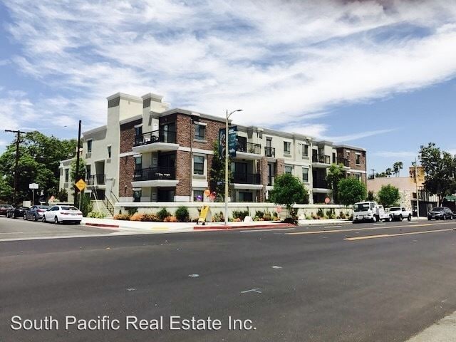 Photo - The Strohm Building