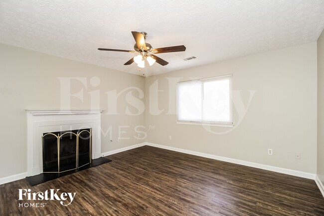 Photo - 3560 Sweetgum Ln