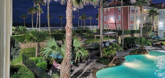 Photo - 7000 Seawall Blvd