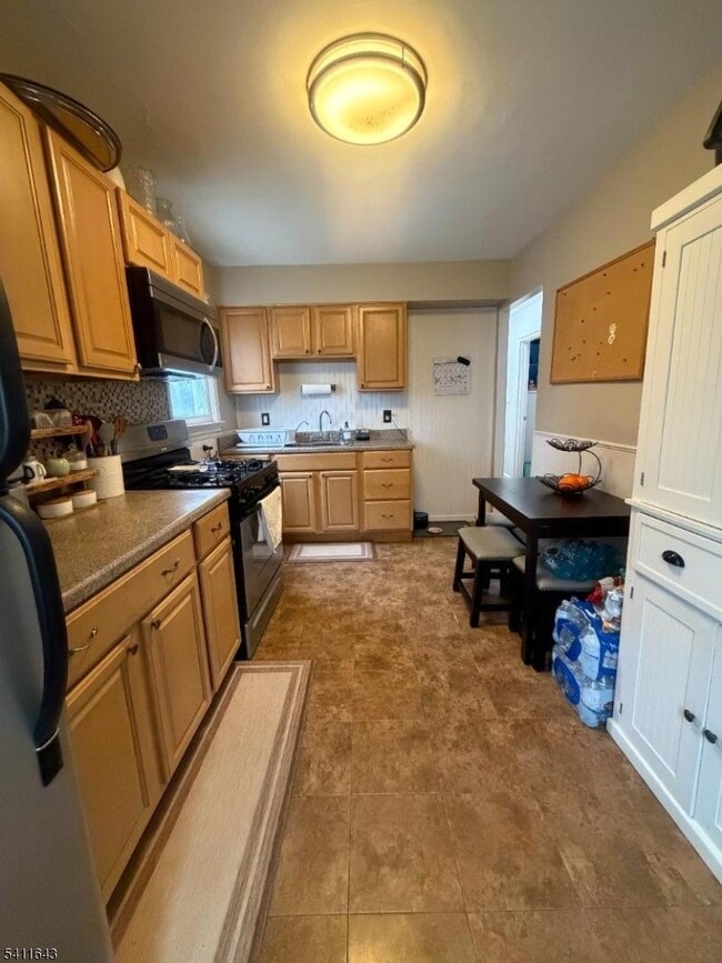 Photo - 54 Lindale Ct