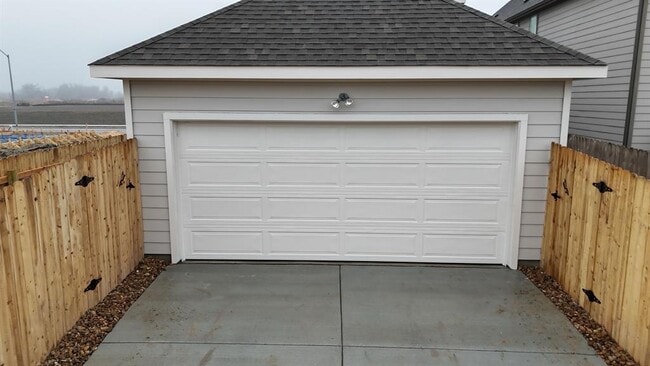 Photo - 140 Hartson Dr