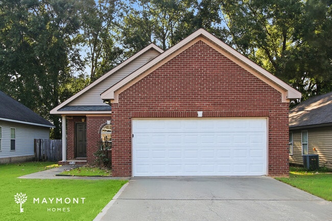 Building Photo - 1571 Spencer Dr