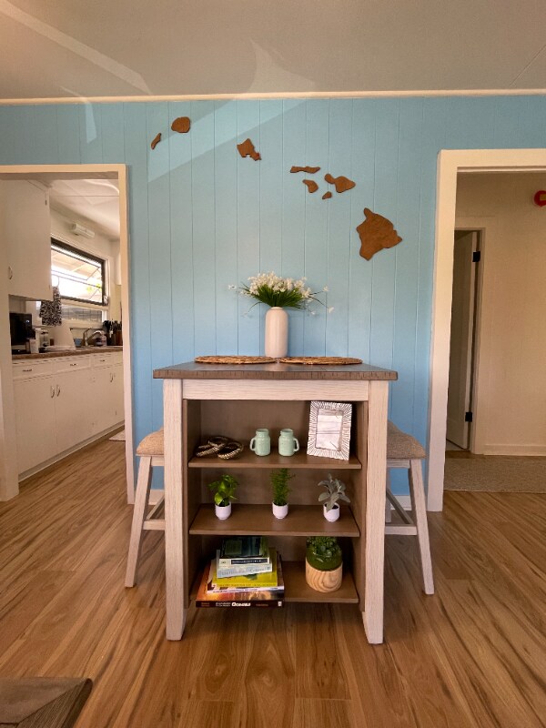 Photo - 548 Kuaaina Way