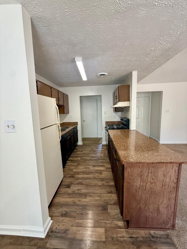 Photo - 1216 Kalone Way