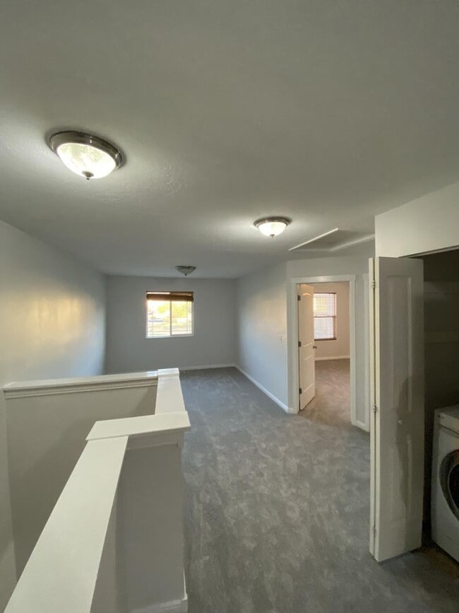 Photo - 1512 N 540 W
