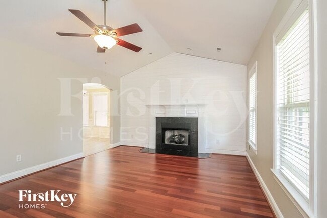 Photo - 1525 Finwick Dr