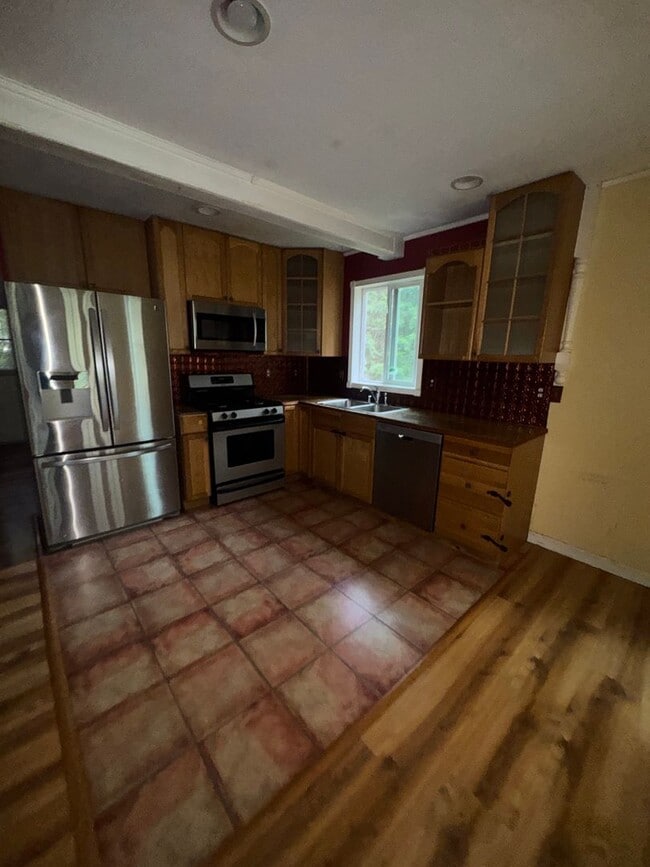 Photo - Adorable Chalet Style 4 Bedroom House in Serene Setting!