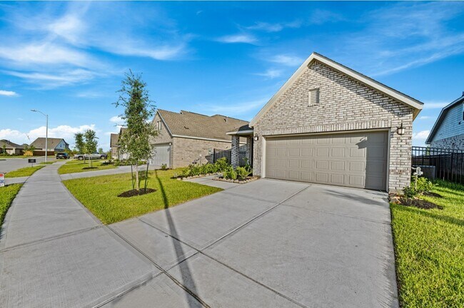 Photo - 27439 Sunterra Village Dr