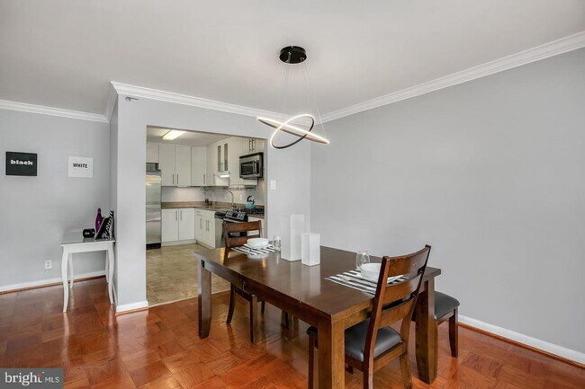 Photo - 9039 Sligo Creek Pkwy Unidad 205