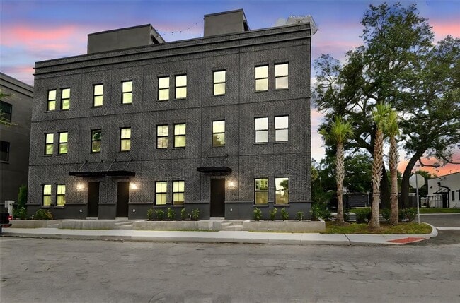 Building Photo - 801 3rd Ave Rental