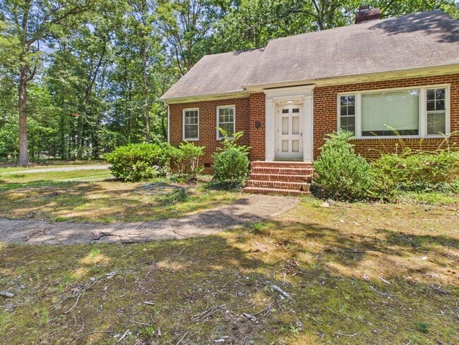 Photo - 2253 Brookwood Rd