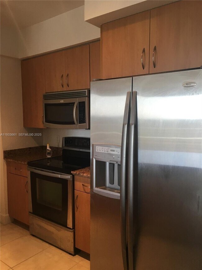 Photo - 1830 Radius Dr Unidad 618