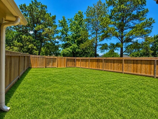 Building Photo - 1011 Backland Ct