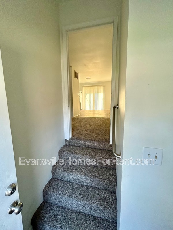 Photo - 2333-2333 Vogel Rd