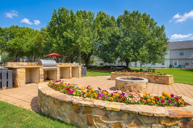 Photo - Terrace at Olde Battleground