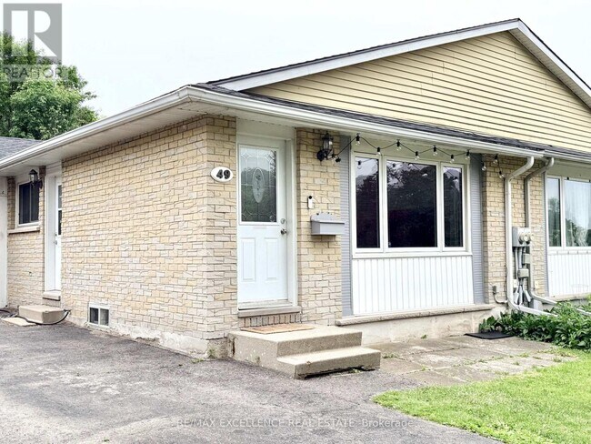 Photo - 49 Woodlawn Ave