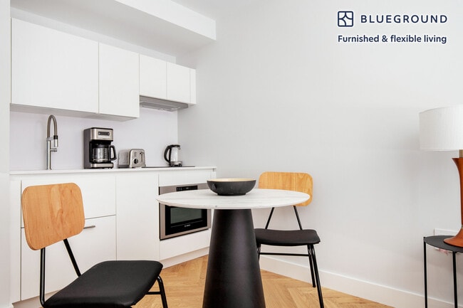 Photo - 12 Commonwealth Ave Unit SI FL3-ID892