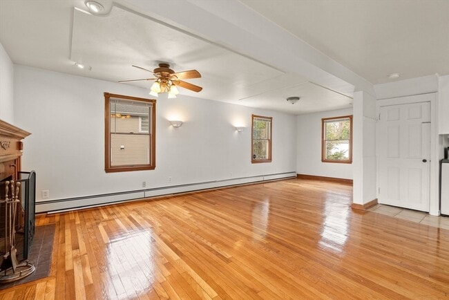 Photo - 10 Ernest Ave