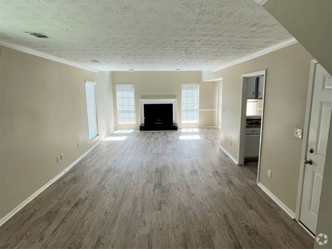 Building Photo - 6662 E Windsor Ln Rental