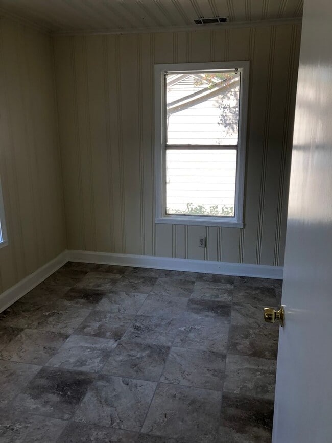 Photo - 128 College Park Cir Unidad 1