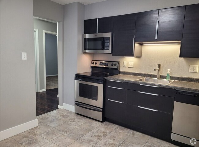 Building Photo - 3314 68th St Rental