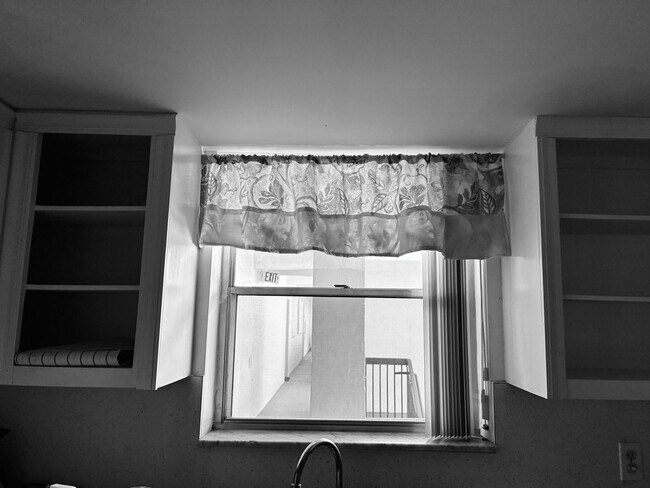 Photo - 2540 Boundbrook Blvd Unit 205