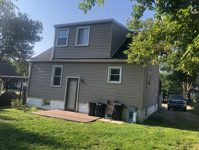 Photo - 3207 Alpena St