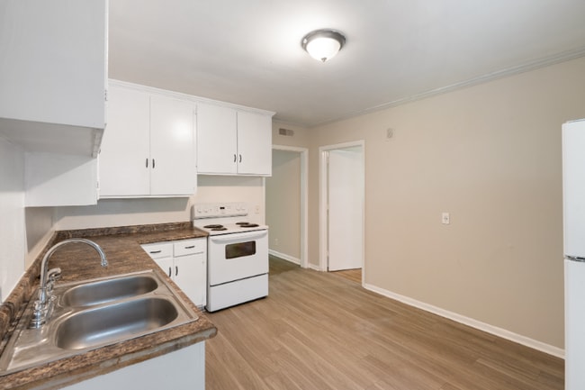 Photo - 2209 Morehead Ave Unidad 4