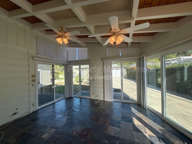 Photo - 3677 Willowick Dr