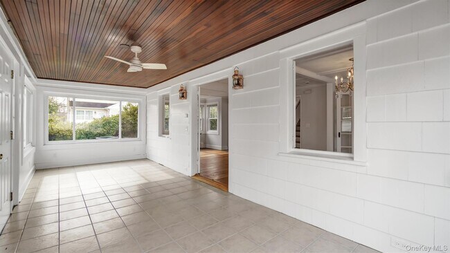 Photo - 16 Madison Ave Casa