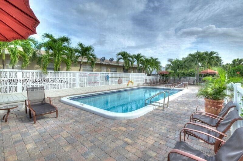 Photo - 221 SE 9th St Unit 112