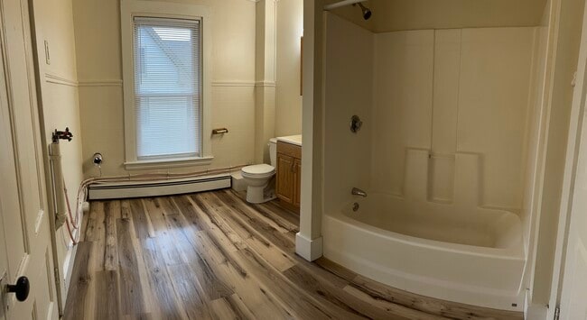 Photo - 276 Essex St Unit 2