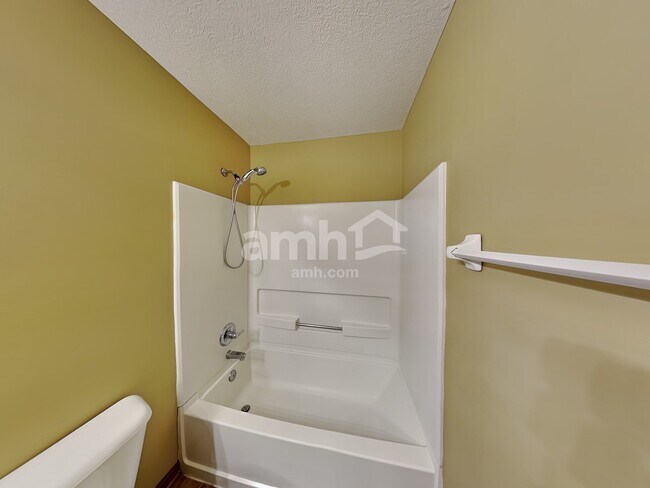 Photo - 6764 Annelise Ln