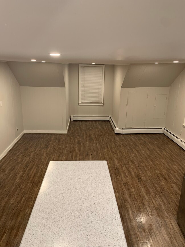 Multifunctional space - 10 Als Ave Unidad 10