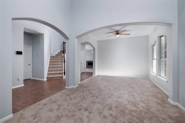 Photo - 14 Barker Ridge Ct