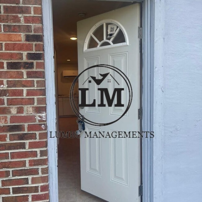 Photo - 2649 William Allen Rd