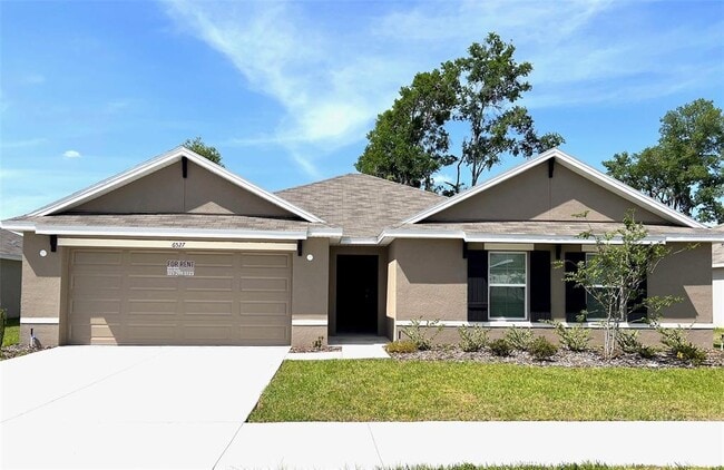 6527 SE 1st Lp