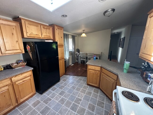 Photo - 3697 Lindsay Rd
