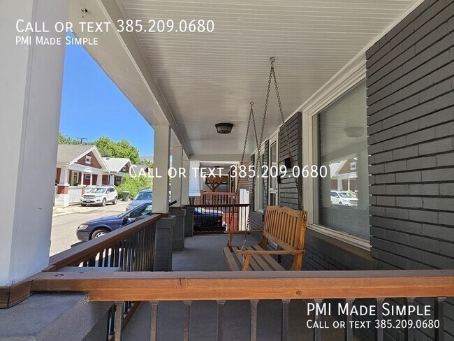 Photo - 512 Hawthorne Ave S