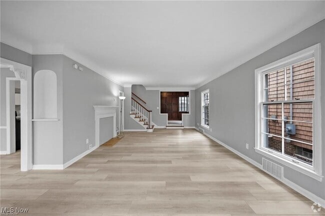 Building Photo - 3881 Meadowbrook Blvd Rental