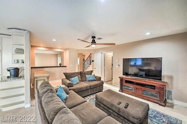 Building Photo - 371 Placer Creek Ln