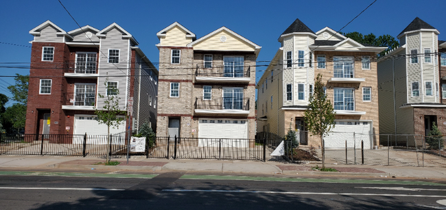 Photo - 307 Irvine Turner Blvd Apartment Unit 3
