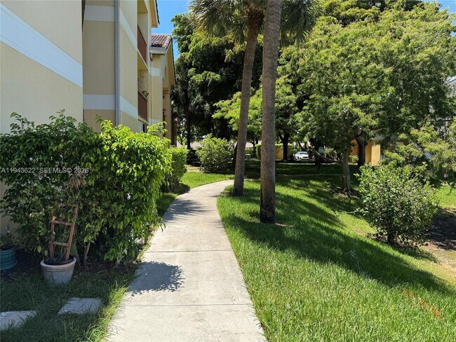 Photo - 7680 Westwood Dr Unit 804