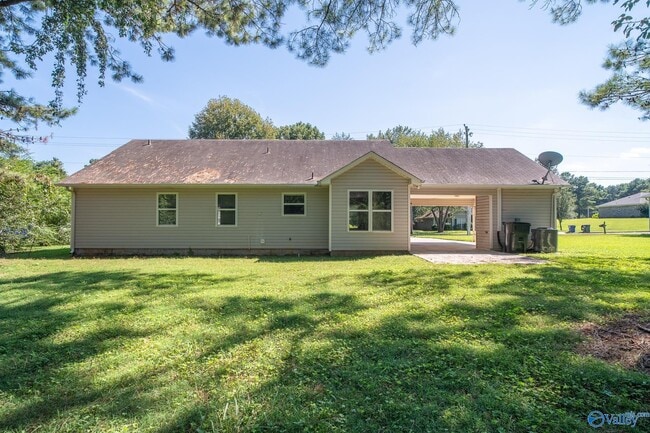 107 Ann Bradley Dr