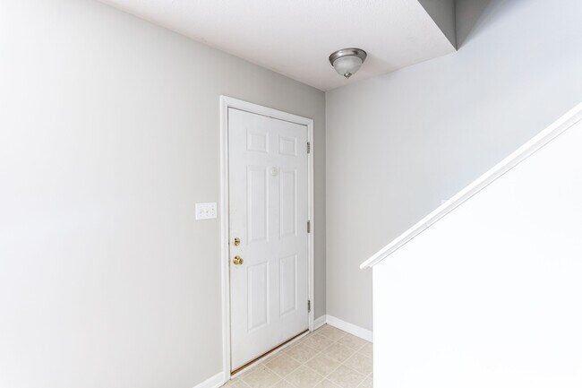 Photo - 1066 Blane Dr