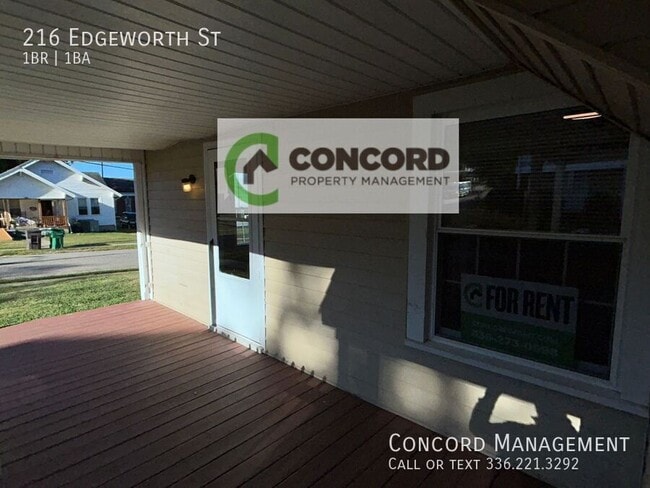 Photo - 216 Edgeworth St