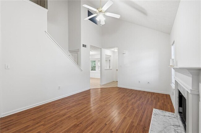 Photo - 6427 Wellington Chase Ct