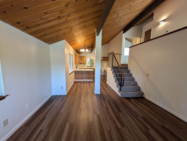 Photo - 0124 Unit 2046